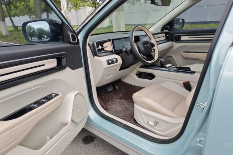 Used Geely Auto icon 2023 1.5TD Chocolate Smoothie Edition Driver Seat