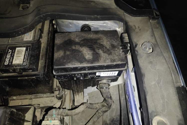 Used Geely Auto icon 2023 1.5TD Chocolate Smoothie Edition Engine Bay Left