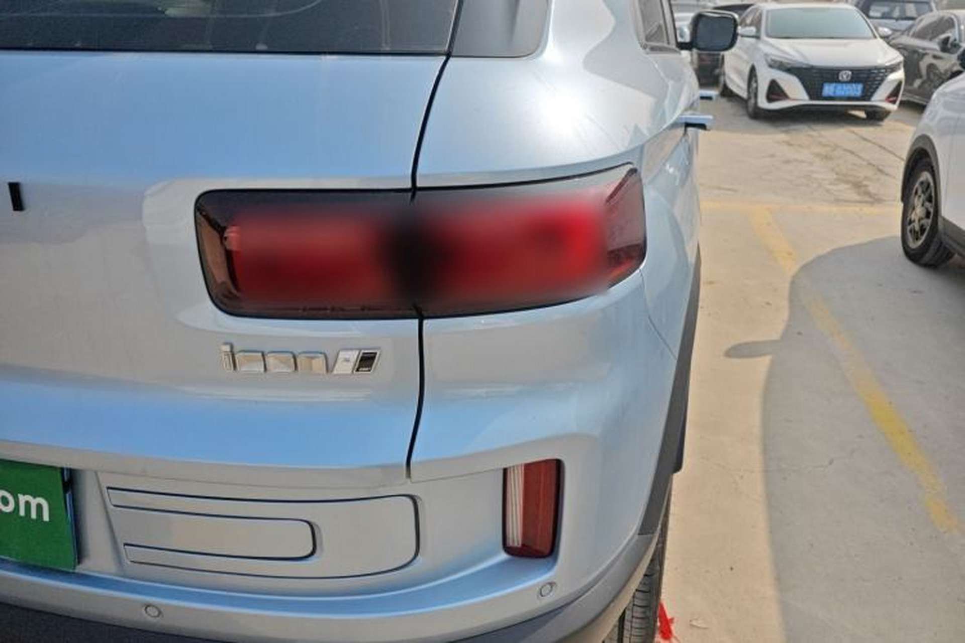 Used Geely Auto icon 2023 1.5TD Chocolate Smoothie Edition Exterior 1