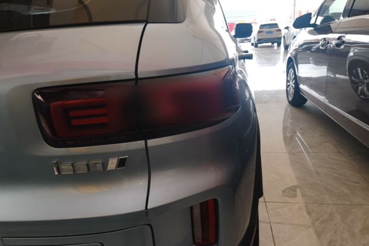 Used Geely Auto icon 2023 1.5TD Chocolate Smoothie Edition Exterior 3