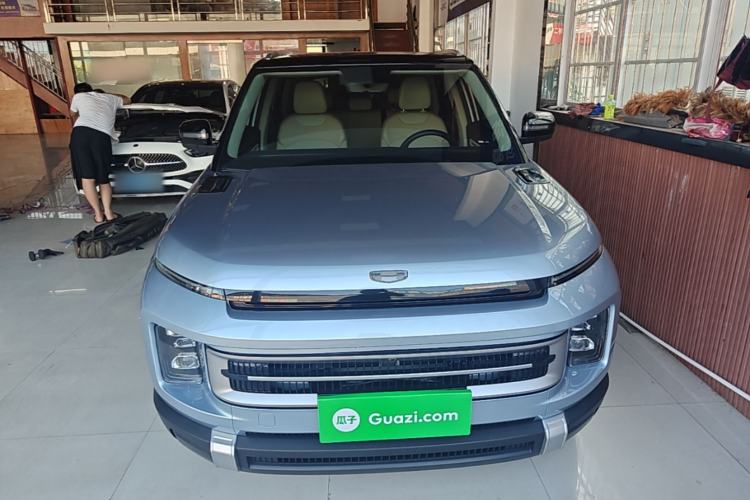 Used Geely Auto icon 2023 1.5TD Chocolate Smoothie Edition Front
