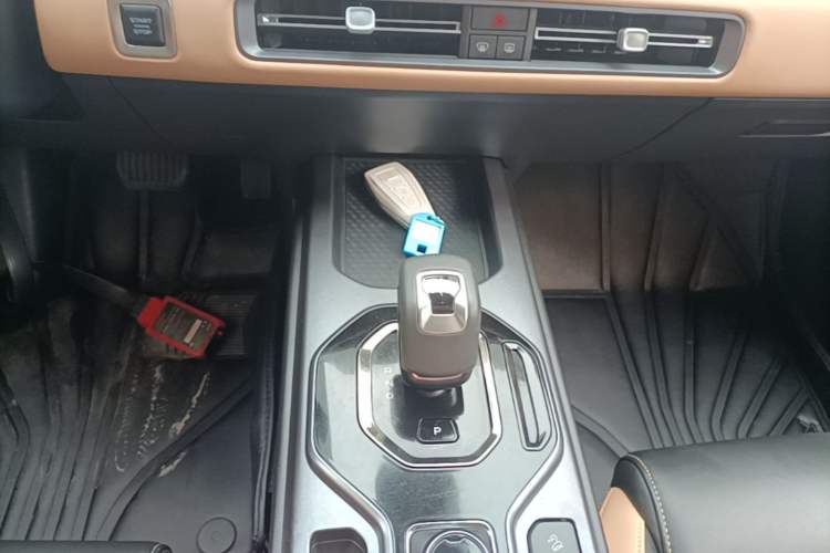 Used Geely Auto icon 2023 1.5TD Chocolate Luxe Edition Gear Lever