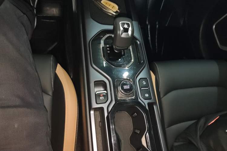 Used Geely Auto icon 2023 1.5TD Chocolate Luxe Edition Gear Lever