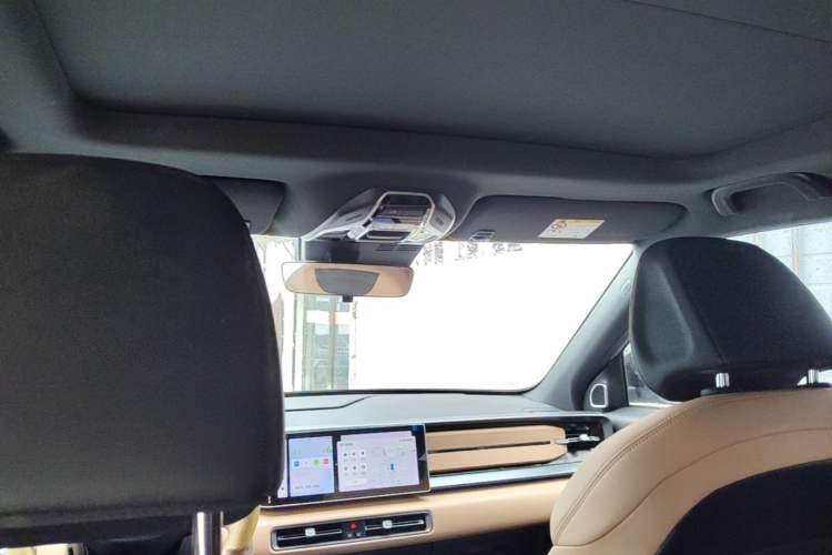 Used Geely Auto icon 2023 1.5TD Chocolate Luxe Edition Headliner
