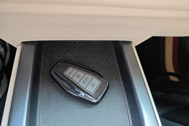 Used Geely Auto icon 2023 1.5TD Chocolate Smoothie Edition Interior 1
