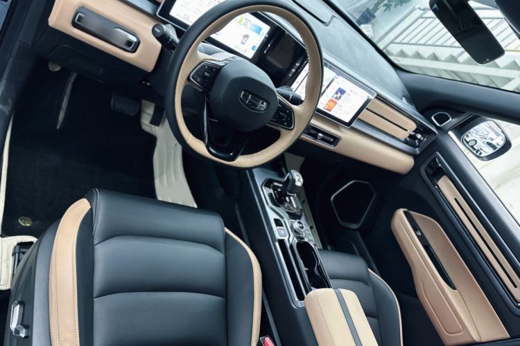 Used Geely Auto icon 2023 1.5TD Chocolate Smoothie Edition Interior 1