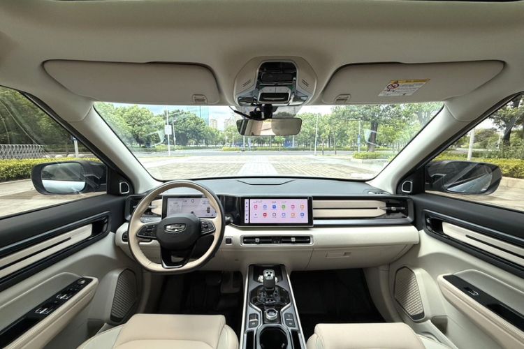 Used Geely Auto icon 2023 1.5TD Chocolate Smoothie Edition Interior 3