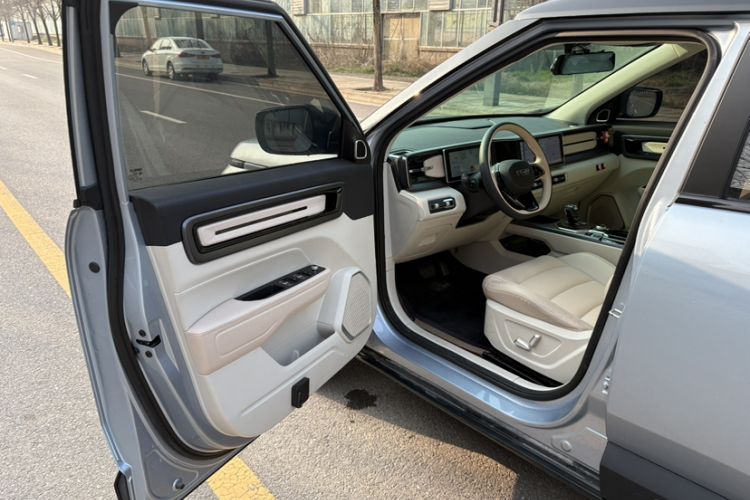 Used Geely Auto icon 2023 1.5TD Chocolate Smoothie Edition Interior 4