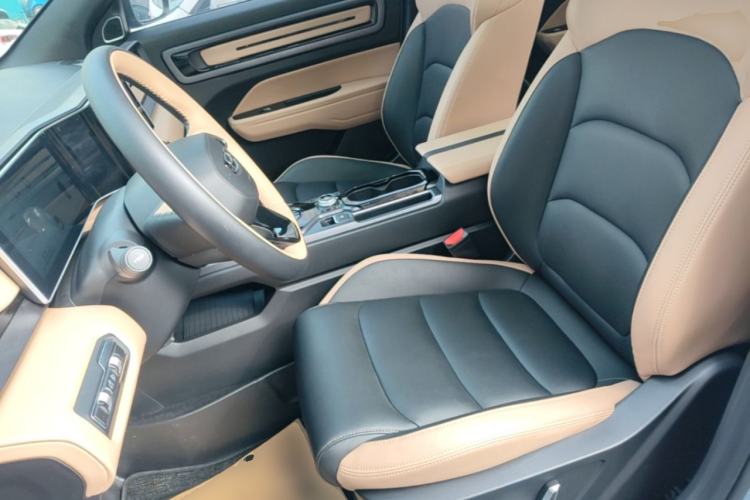 Used Geely Auto icon 2023 1.5TD Chocolate Smoothie Edition Left Front Seat