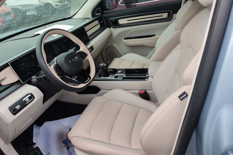 Used Geely Auto icon 2023 1.5TD Chocolate Smoothie Edition Left Front Seat