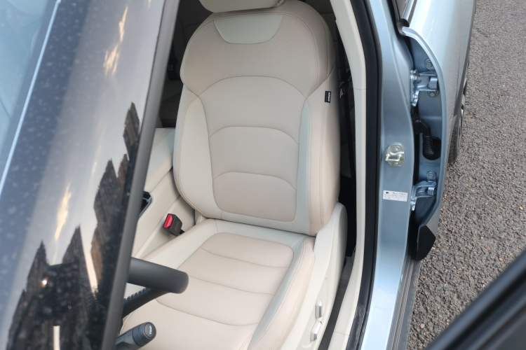 Used Geely Auto icon 2023 1.5TD Chocolate Smoothie Edition Left Front Seat