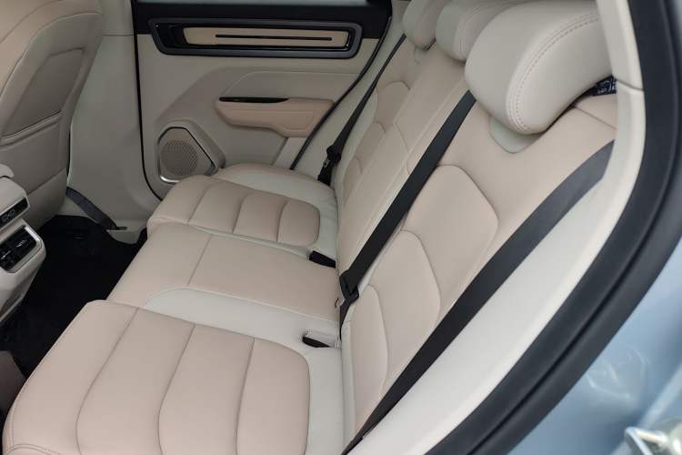 Used Geely Auto icon 2023 1.5TD Chocolate Smoothie Edition Left Rear Seat