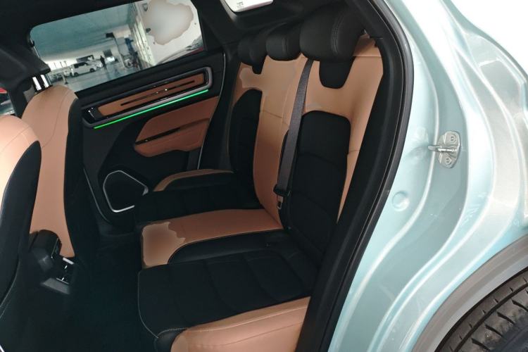 Used Geely Auto icon 2023 1.5TD Chocolate Smoothie Edition Left Rear Seat