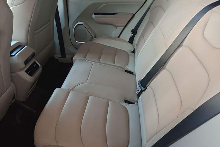 Used Geely Auto icon 2023 1.5TD Chocolate Smoothie Edition Left Rear Seat