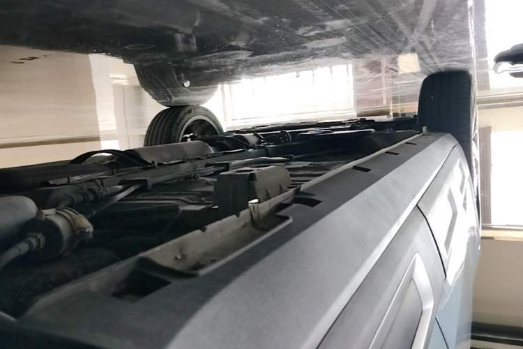 Used Geely Auto icon 2023 1.5TD Chocolate Smoothie Edition Left Side Sill
