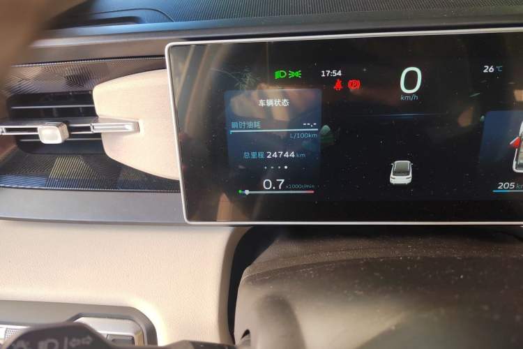 Used Geely Auto icon 2023 1.5TD Chocolate Smoothie Edition Odometer Close Up