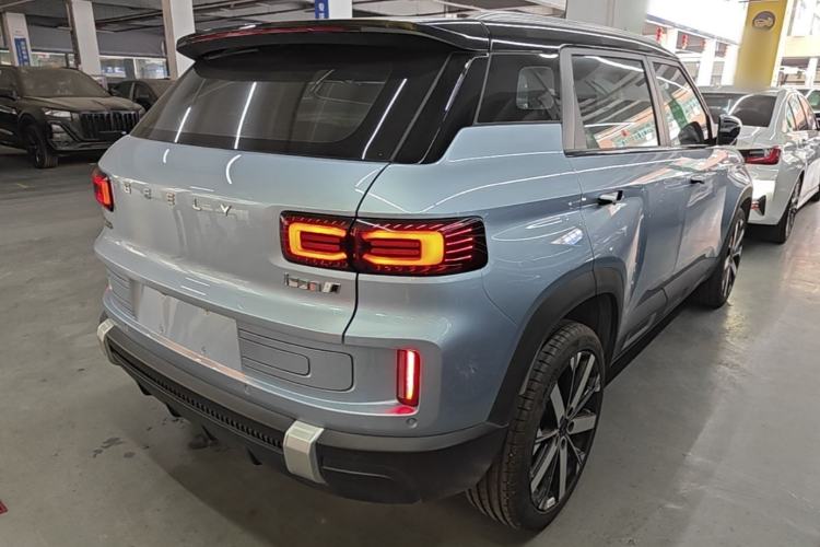 Used Geely Auto icon 2023 1.5TD Chocolate Smoothie Edition Rear Right 45 Deg