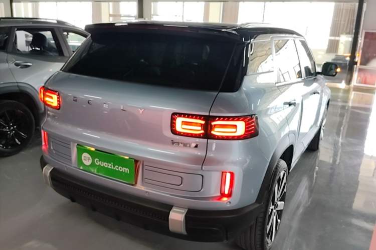 Used Geely Auto icon 2023 1.5TD Chocolate Smoothie Edition Rear Right 45 Deg