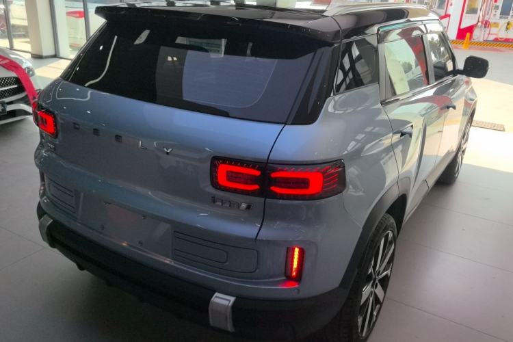 Used Geely Auto icon 2023 1.5TD Chocolate Smoothie Edition Rear Right 45 Deg