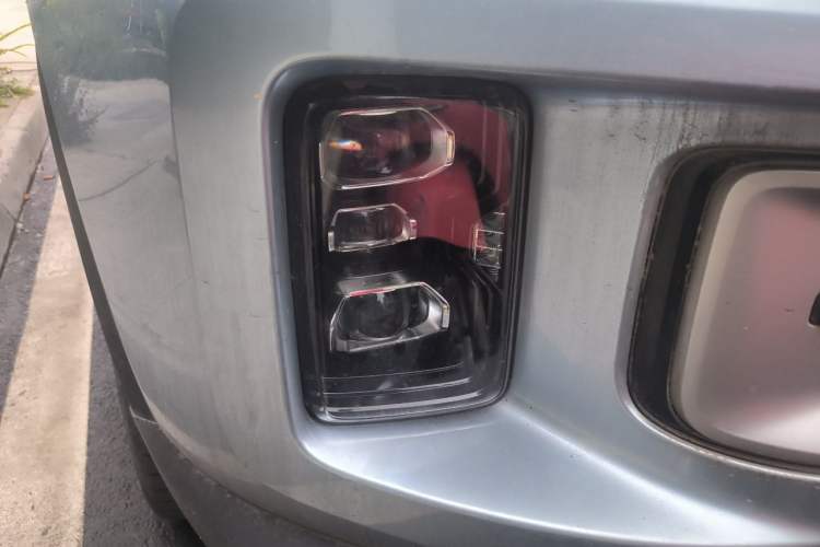 Used Geely Auto icon 2023 1.5TD Chocolate Smoothie Edition Right Front Headlight