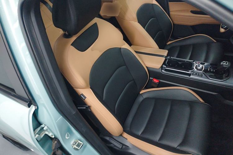 Used Geely Auto icon 2023 1.5TD Chocolate Smoothie Edition Right Front Seat