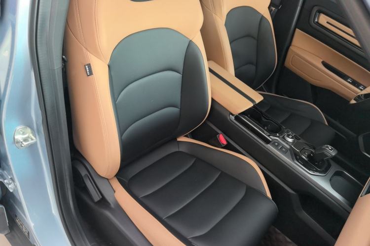 Used Geely Auto icon 2023 1.5TD Chocolate Smoothie Edition Right Front Seat