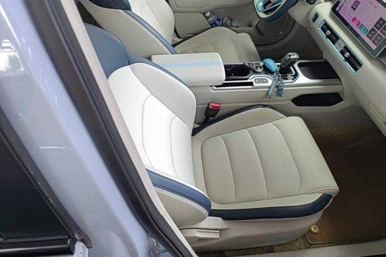 Used Geely Auto icon 2023 1.5TD Star Player Right Front Seat
