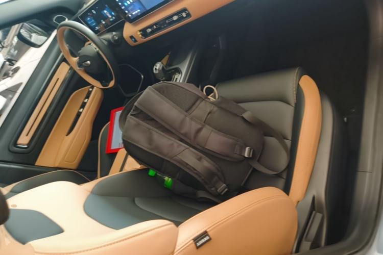 Used Geely Auto icon 2023 1.5TD Chocolate Smoothie Edition Right Front Seat