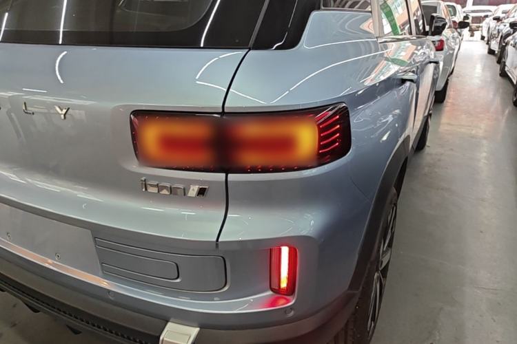Used Geely Auto icon 2023 1.5TD Chocolate Smoothie Edition Right Rear Taillight