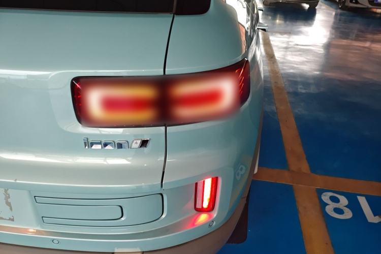 Used Geely Auto icon 2023 1.5TD Chocolate Smoothie Edition Right Rear Taillight