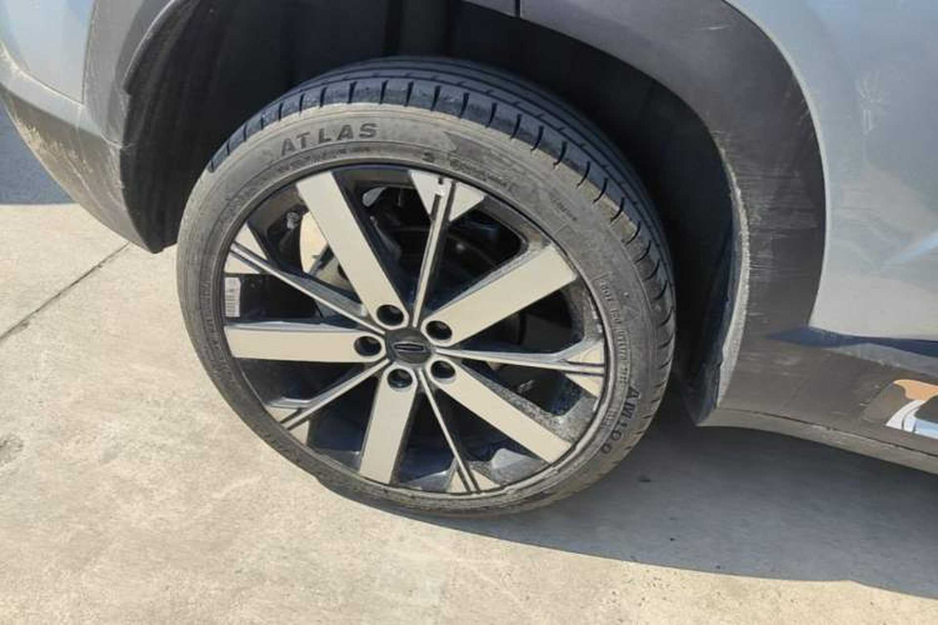 Used Geely Auto icon 2023 1.5TD Chocolate Smoothie Edition Right Rear Wheel Hub