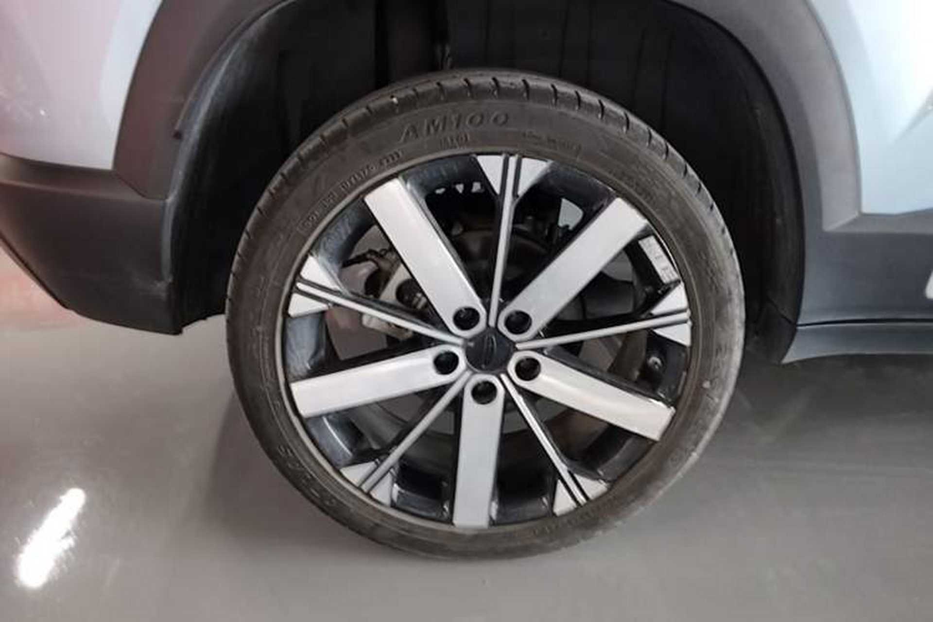 Used Geely Auto icon 2023 1.5TD Chocolate Smoothie Edition Right Rear Wheel Hub