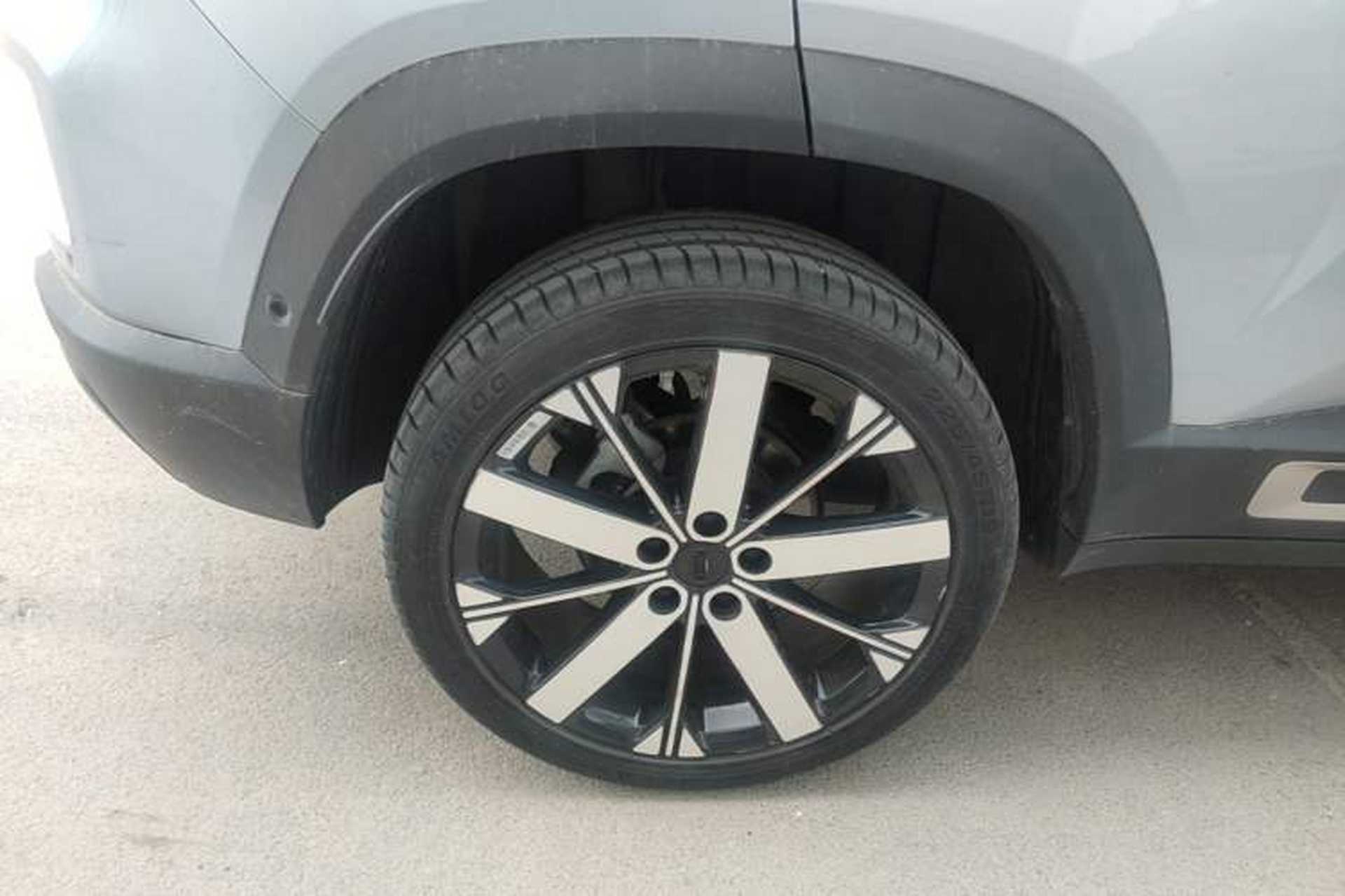 Used Geely Auto icon 2023 1.5TD Chocolate Luxe Edition Right Rear Wheel Hub