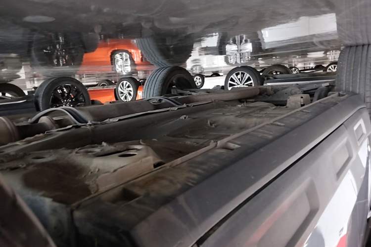 Used Geely Auto icon 2023 1.5TD Chocolate Smoothie Edition Right Side Sill