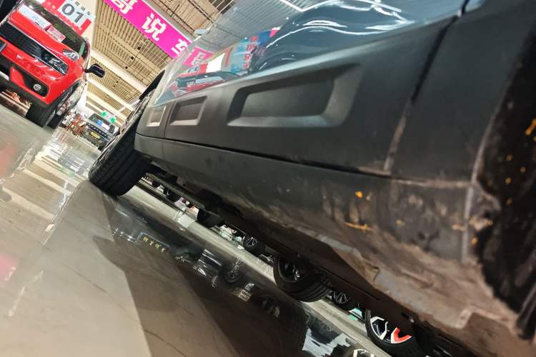 Used Geely Auto icon 2023 1.5TD Chocolate Luxe Edition Right Side Sill