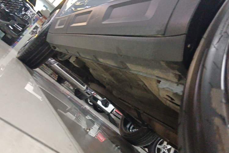 Used Geely Auto icon 2023 1.5TD Chocolate Smoothie Edition Right Side Sill