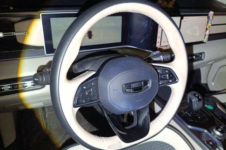 Used Geely Auto icon 2023 1.5TD Chocolate Luxe Edition Steering Wheel