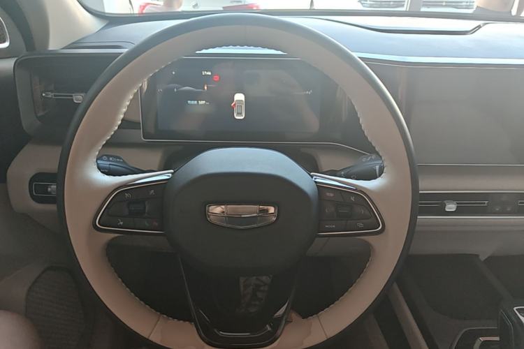 Used Geely Auto icon 2023 1.5TD Chocolate Smoothie Edition Steering Wheel