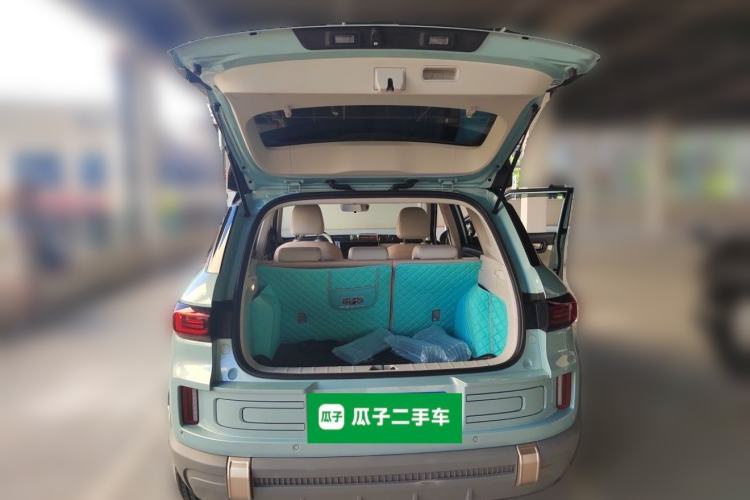 Used Geely Auto icon 2023 1.5TD Chocolate Smoothie Edition Trunk