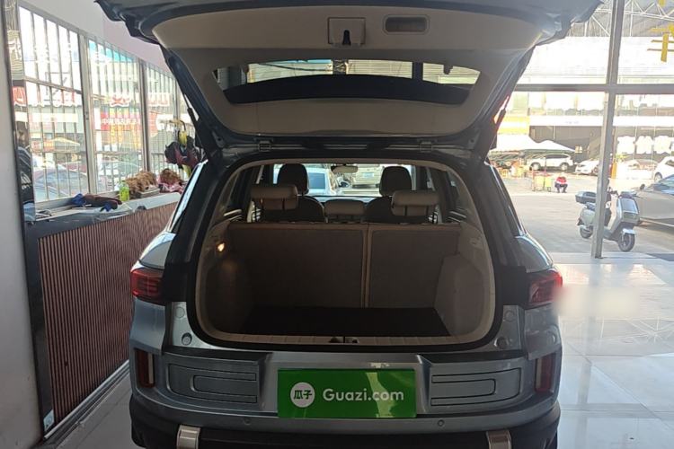 Used Geely Auto icon 2023 1.5TD Chocolate Smoothie Edition Trunk