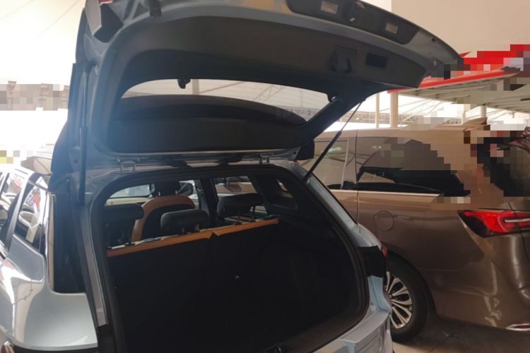 Used Geely Auto icon 2023 1.5TD Chocolate Smoothie Edition Trunk
