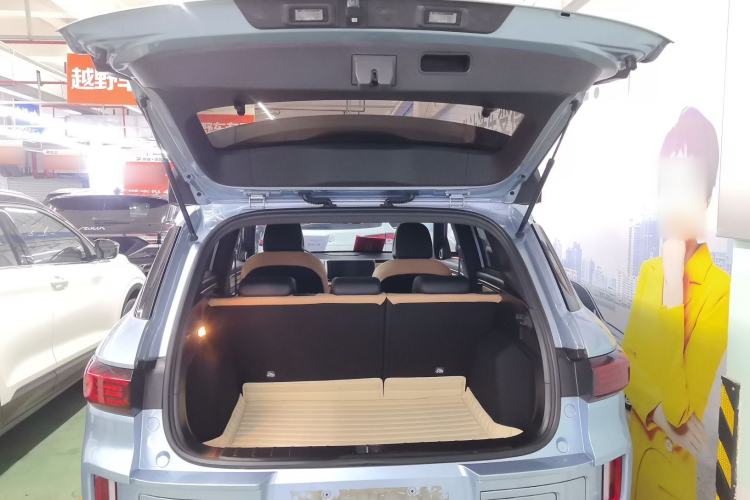 Used Geely Auto icon 2023 1.5TD Chocolate Smoothie Edition Trunk