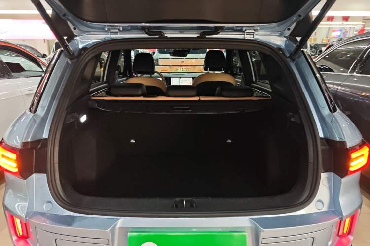 Used Geely Auto icon 2023 1.5TD Chocolate Luxe Edition Trunk