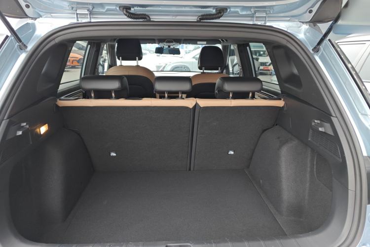 Used Geely Auto icon 2023 1.5TD Chocolate Smoothie Edition Trunk