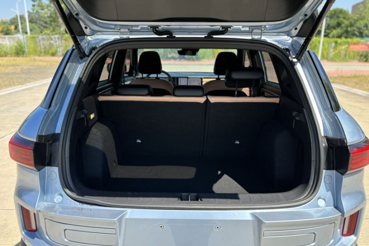 Used Geely Auto icon 2023 1.5TD Star Player Trunk