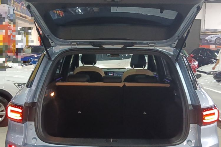 Used Geely Auto icon 2023 1.5TD Chocolate Smoothie Edition Trunk