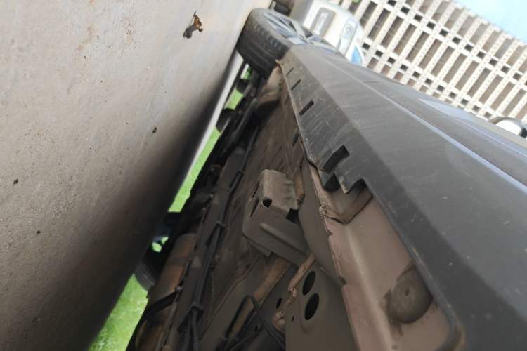 Used Geely Auto icon 2023 1.5TD Chocolate Smoothie Edition Chassis Rear Left