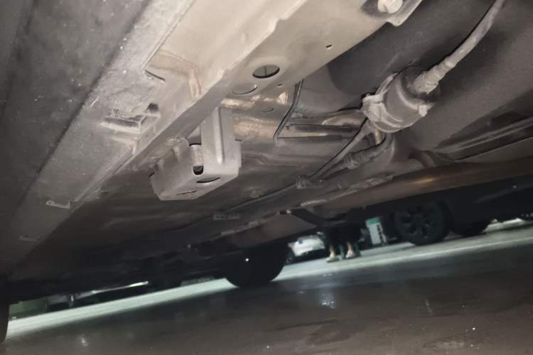 Used Geely Auto icon 2023 1.5TD Chocolate Smoothie Edition Chassis Rear Left