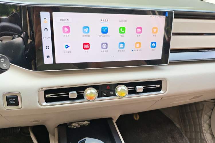Used Geely Auto icon 2023 1.5TD Chocolate Smoothie Edition Audio And AC Panel
