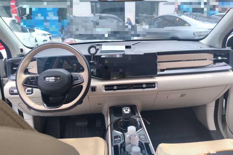 Used Geely Auto icon 2023 1.5TD Chocolate Luxe Edition Center Console